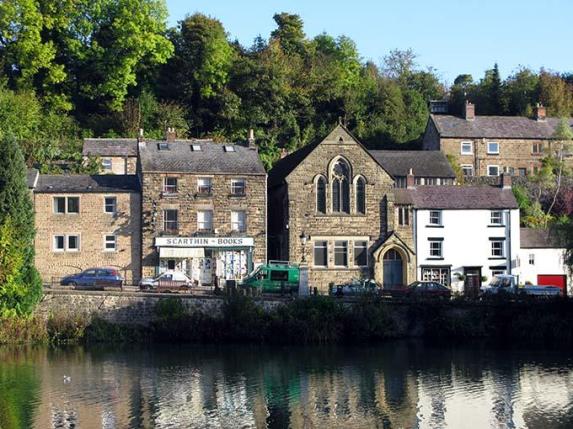 scarthin_books_bookshop_summeracross_dam_680